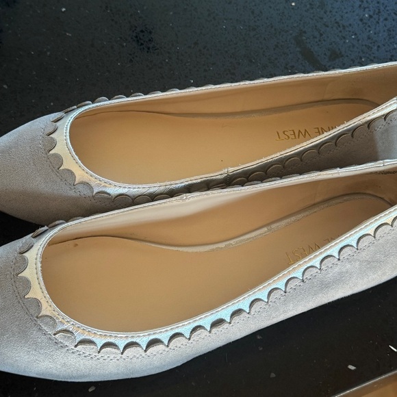 Shoes Nine West Light Gray Scalloped Flats - Picture 3 of 6